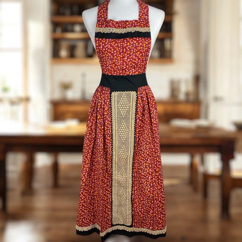 Vintage-Style Red Floral Apron with Lace Trim